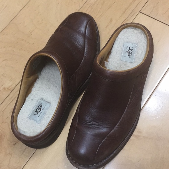 mens ugg clogs